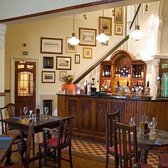 Toll House Hotel 4*