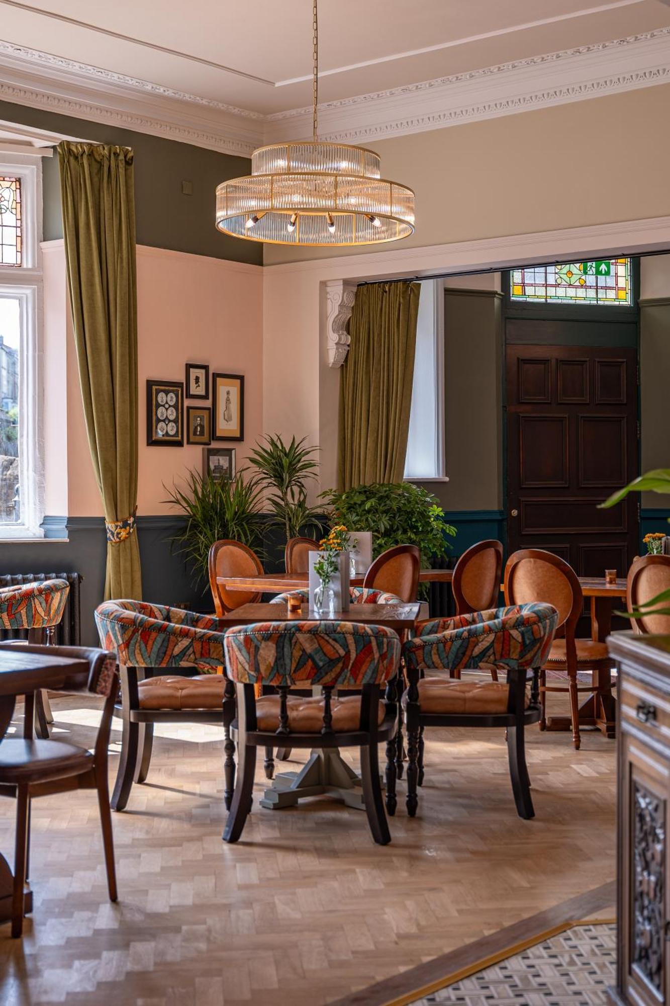 Toll House Hotel Lancaster